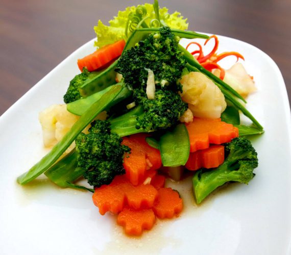 Thai Main & Salad